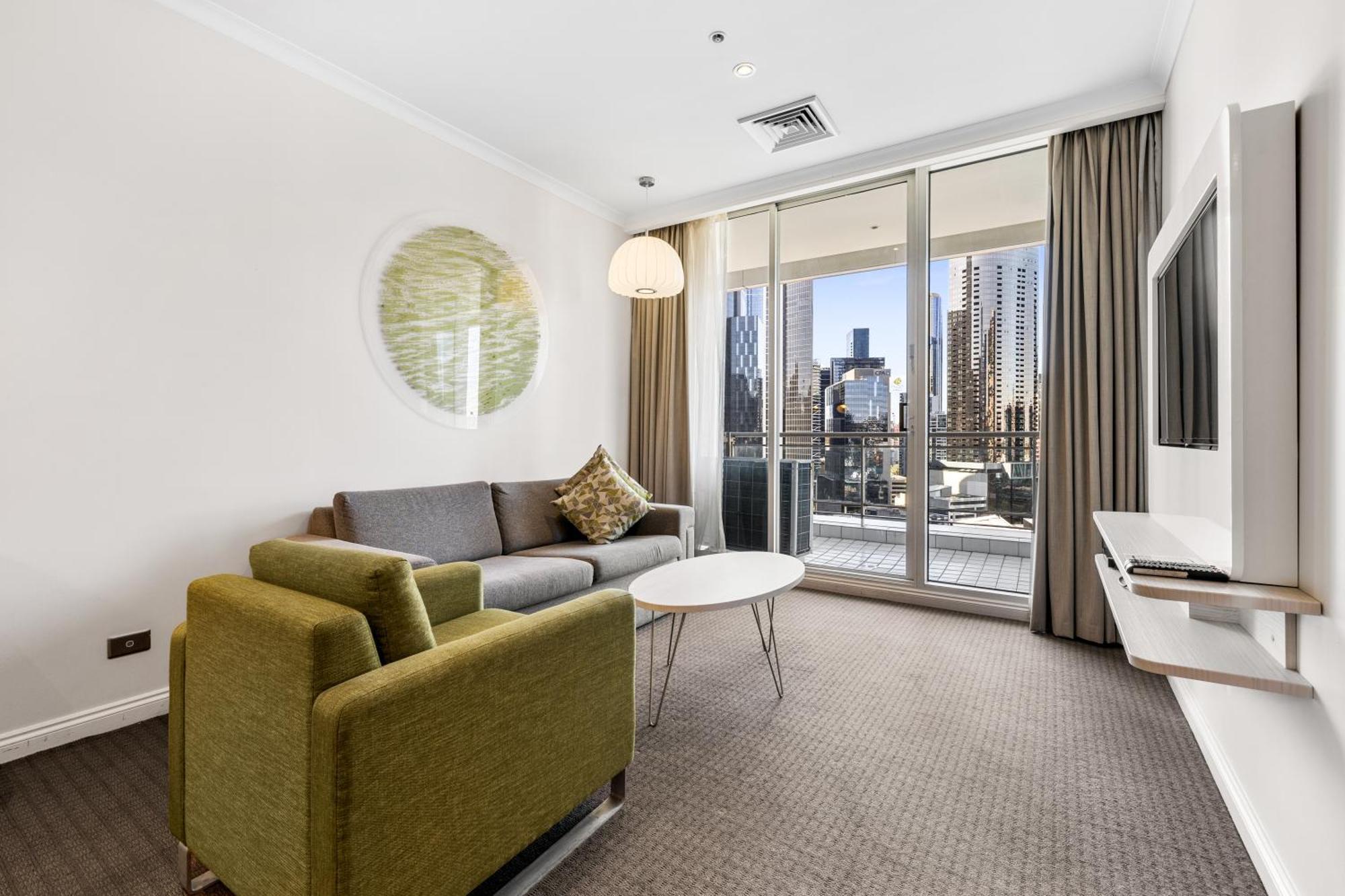 Clarion Suites Gateway ملبورن الغرفة الصورة